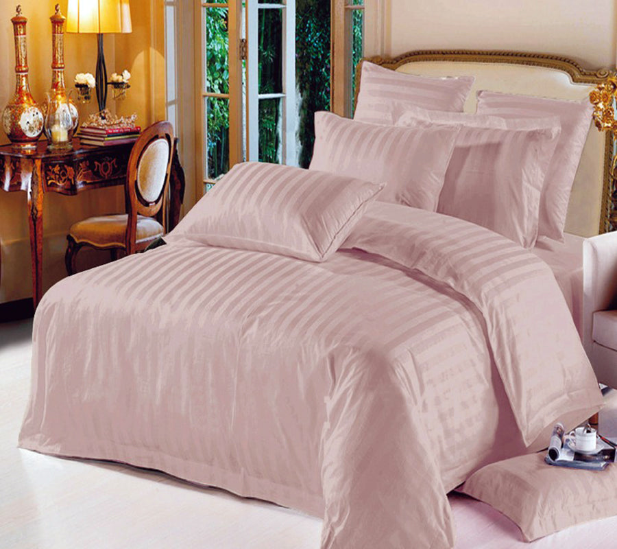 KING COMFORTER 8 PCS SET (MH-K8CF-125GSM-DYD-1CMSTP)